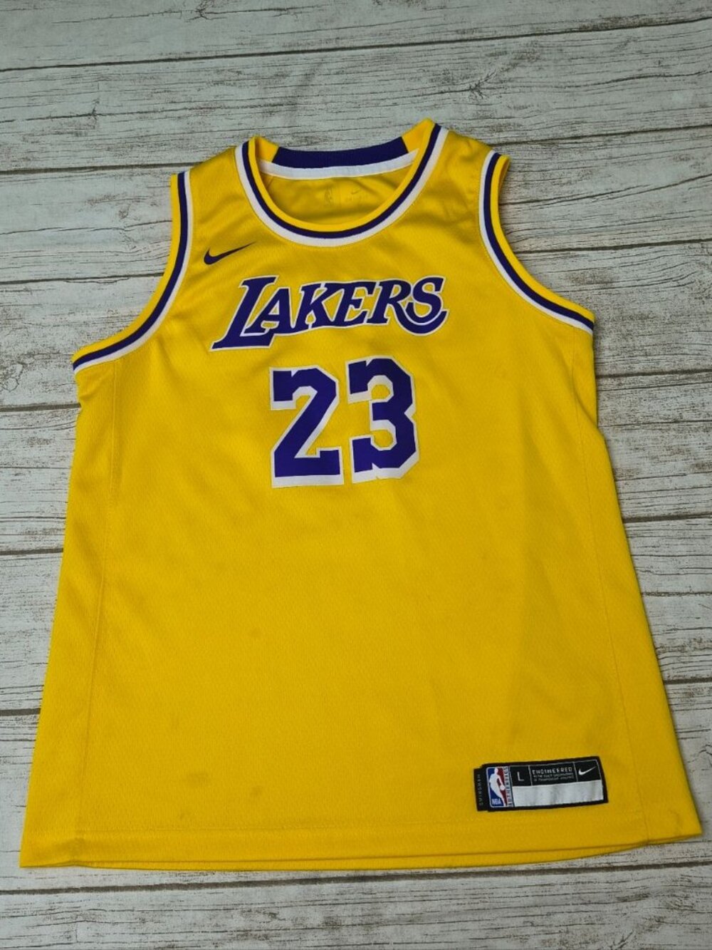 Nike LA Lakers #23 James Basketball Jersey Size Large